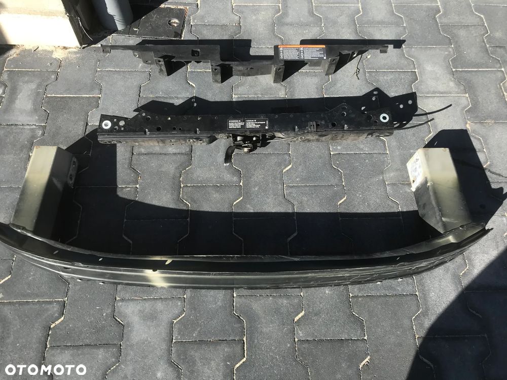 Opel Astra J 09-15 Belka Czołowa Pas Przedni