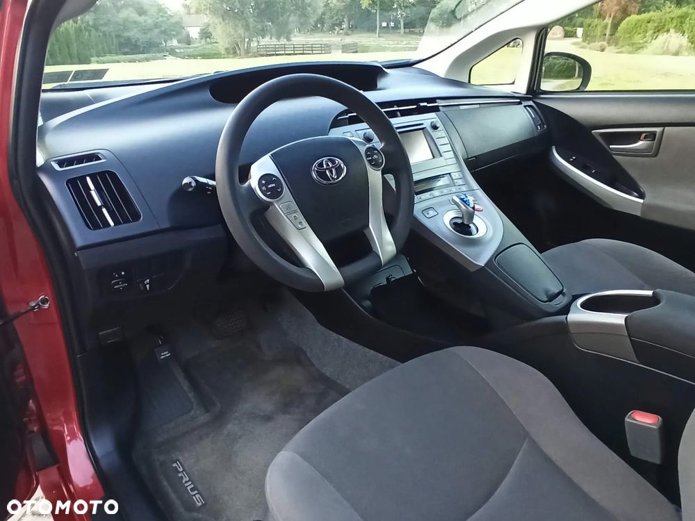 Toyota Prius - 18