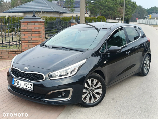 Kia Ceed 1.6 CRDi 136 ISG Platinum Edition