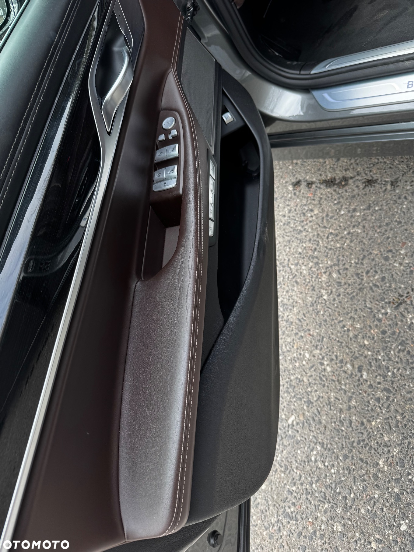BMW Seria 7 - 10
