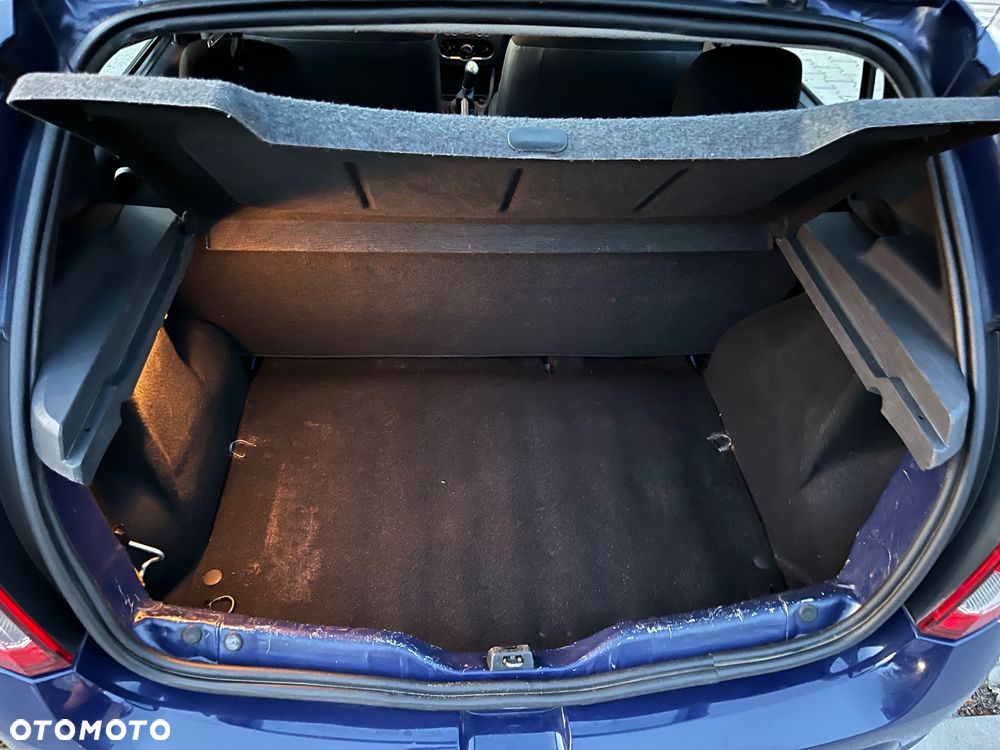 Dacia Sandero - 9