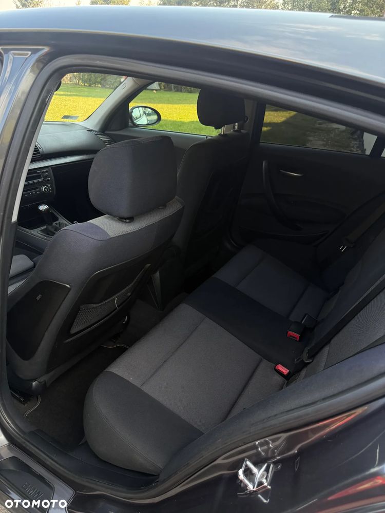 BMW Seria 1 - 11