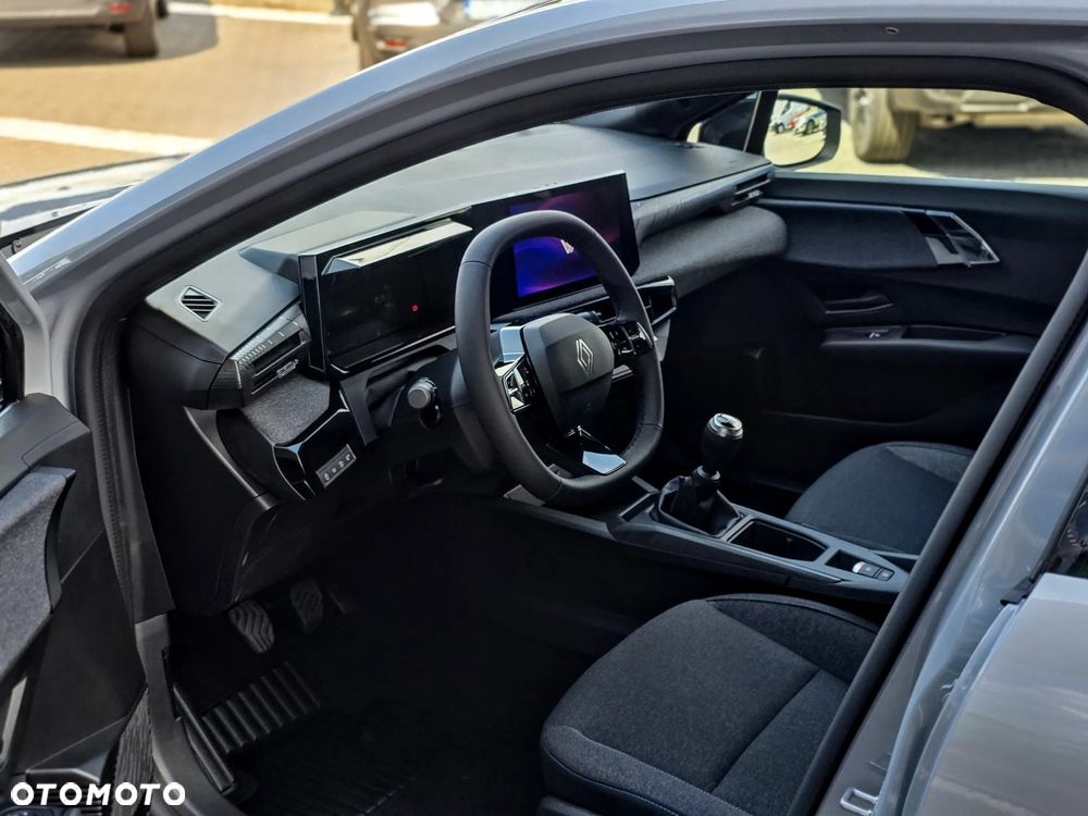 Renault Clio TCe 115 Evolution - 14