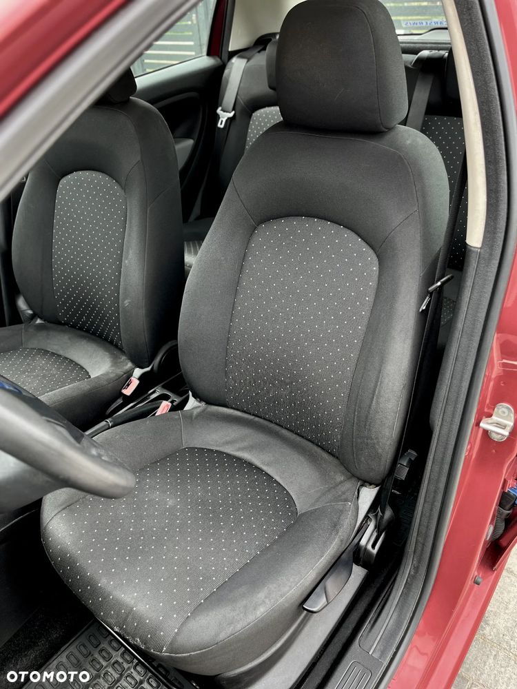 Fiat Grande Punto - 10