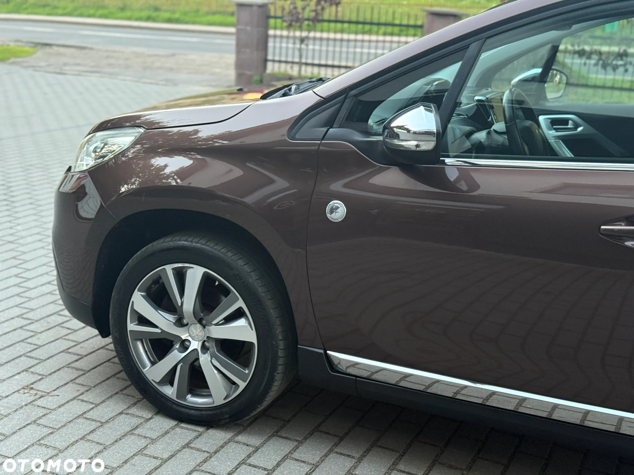 Peugeot 2008 - 21