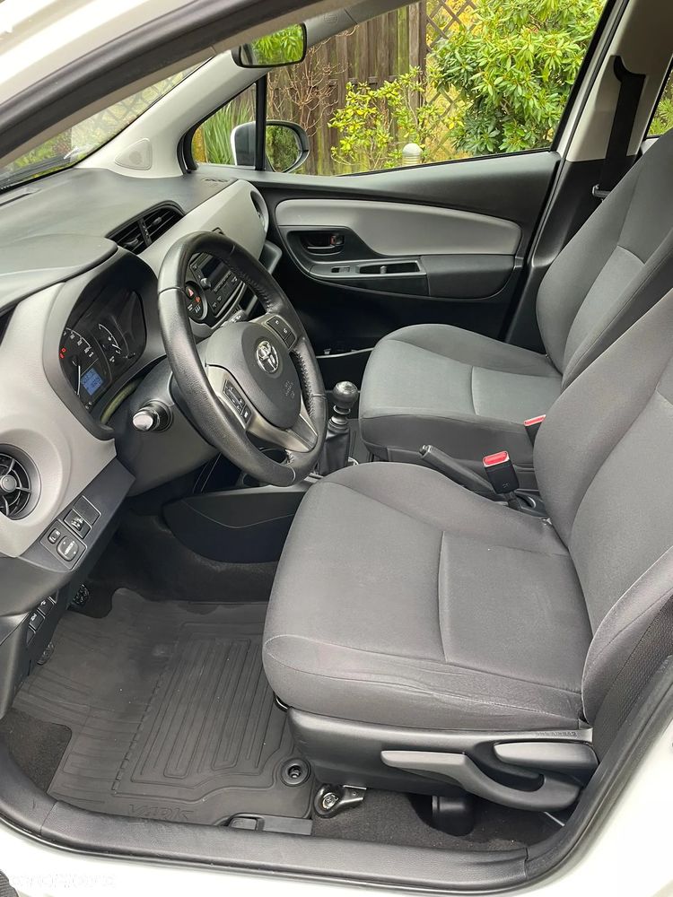 Toyota Yaris 1.5 Life - 15