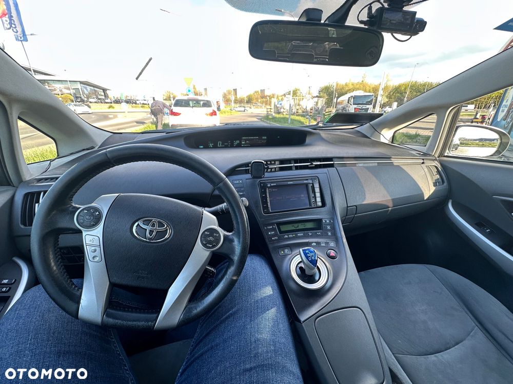 Toyota Prius - 14