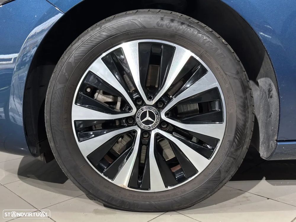 Mercedes-Benz A 250 - 29