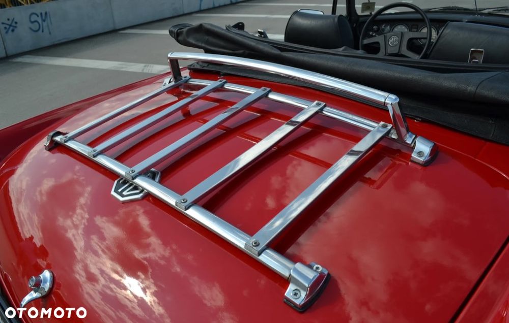MG MGB - 14