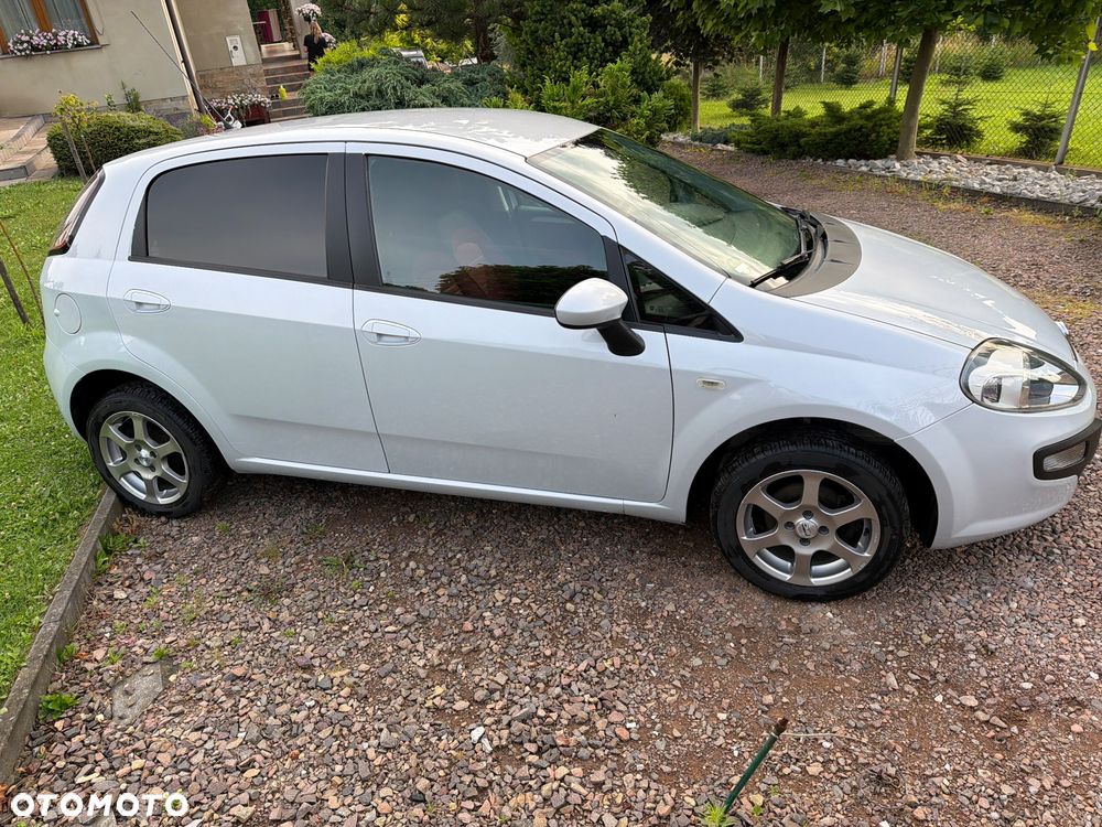 Fiat Punto Evo ver-1-4-8v-active - 3