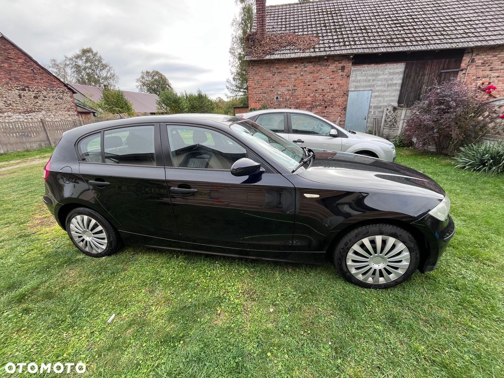 BMW Seria 1 116i - 3