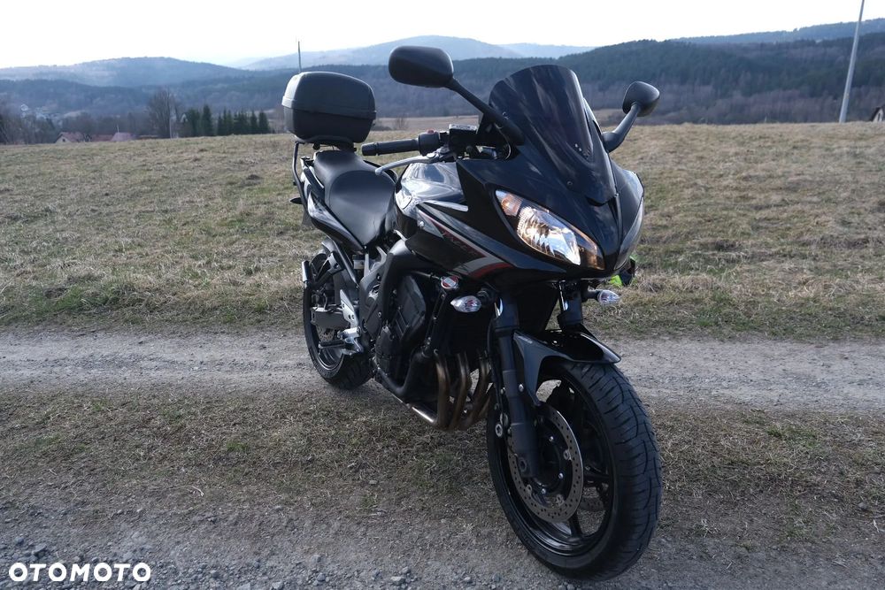 Yamaha FZ6 - 15