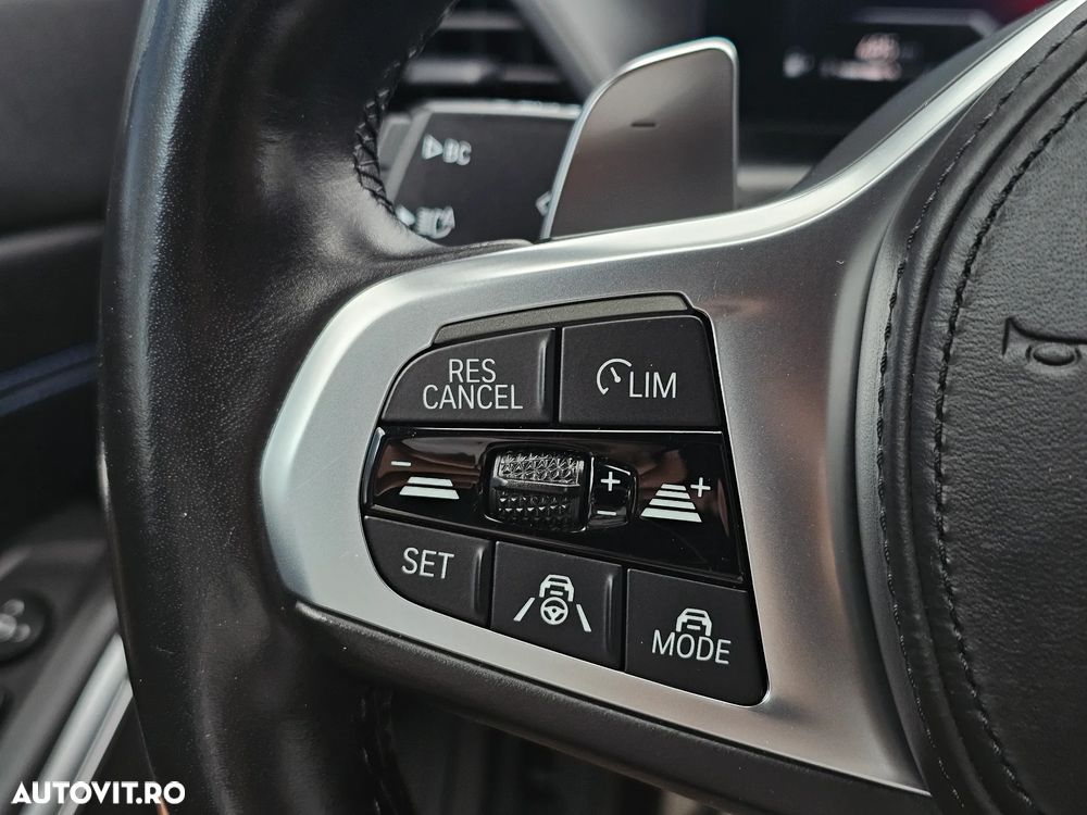 BMW Seria 3 320d xDrive AT MHEV - 9