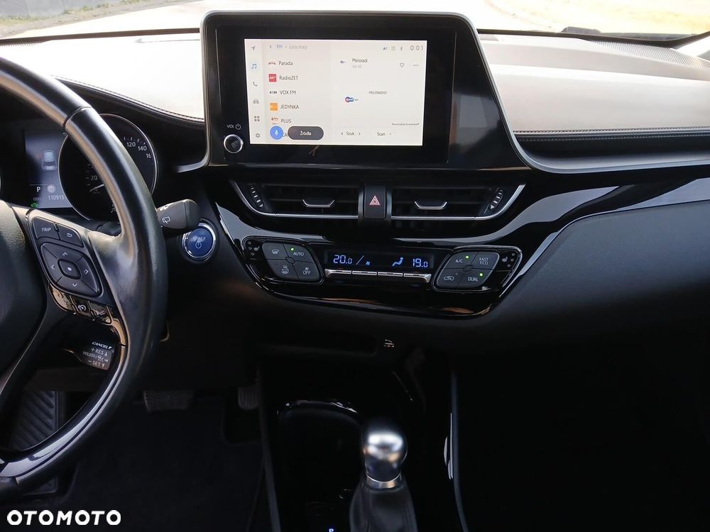 Toyota C-HR 2.0 Hybrid Style - 32