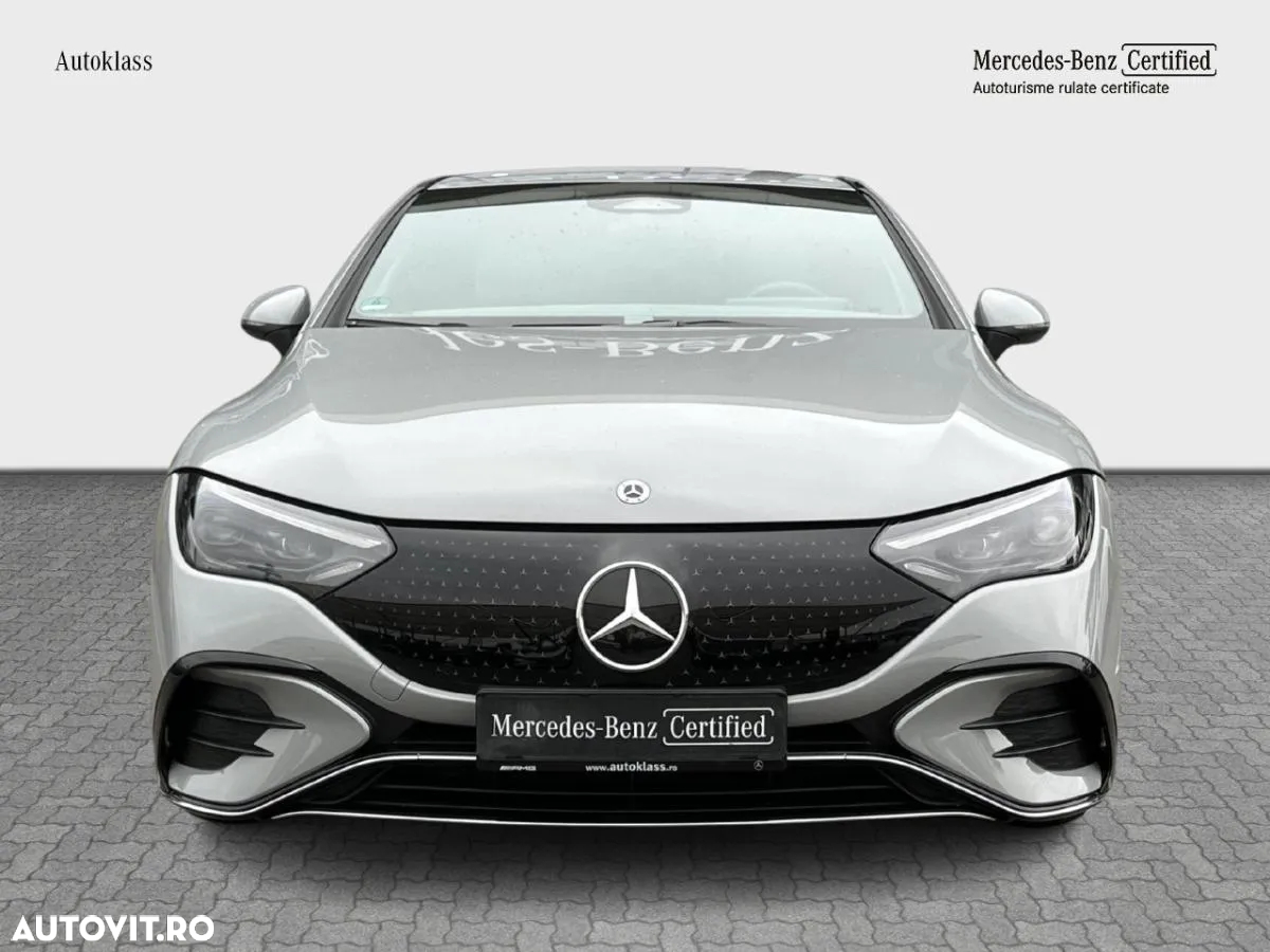 Mercedes-Benz EQE 300 - 9