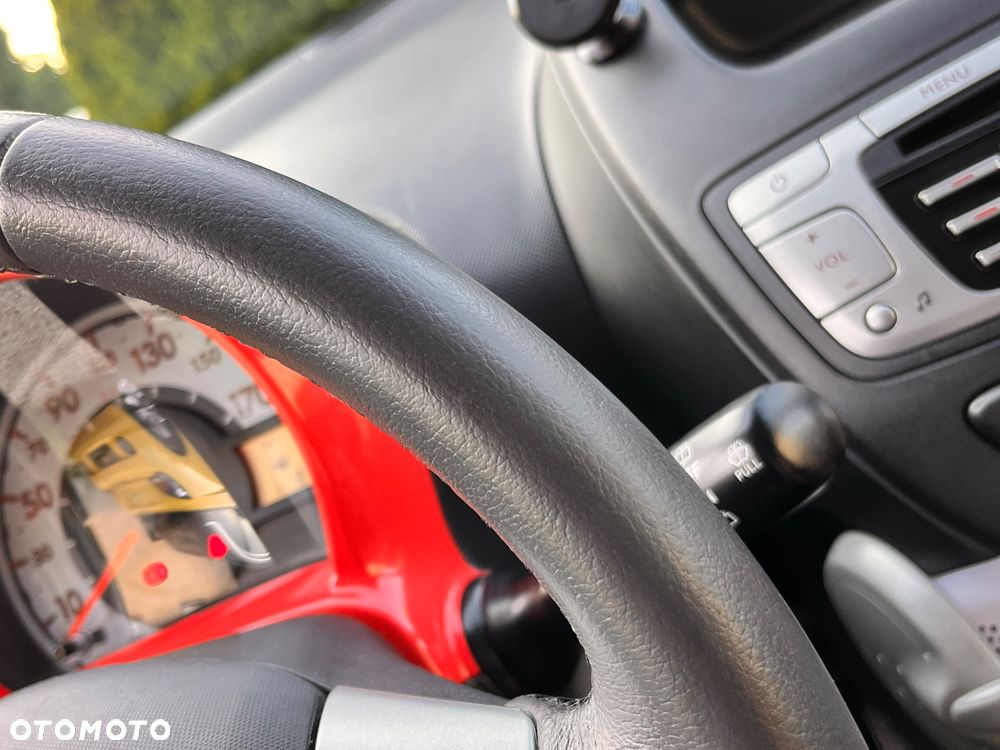 Citroën C1 1.0 Cool&Sound - 12