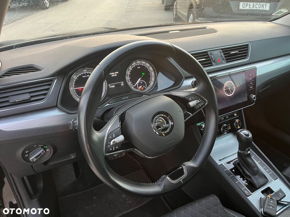 Skoda Superb 2.0 TDI Ambition DSG7 - 9