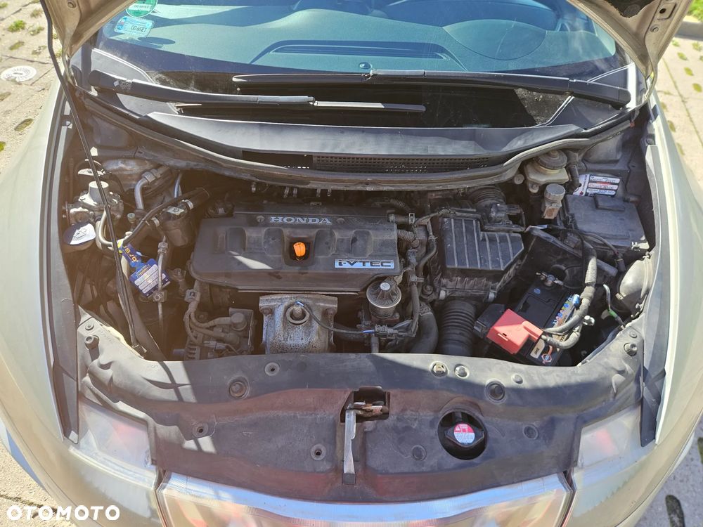 Honda Civic 1.8 Executive - 16