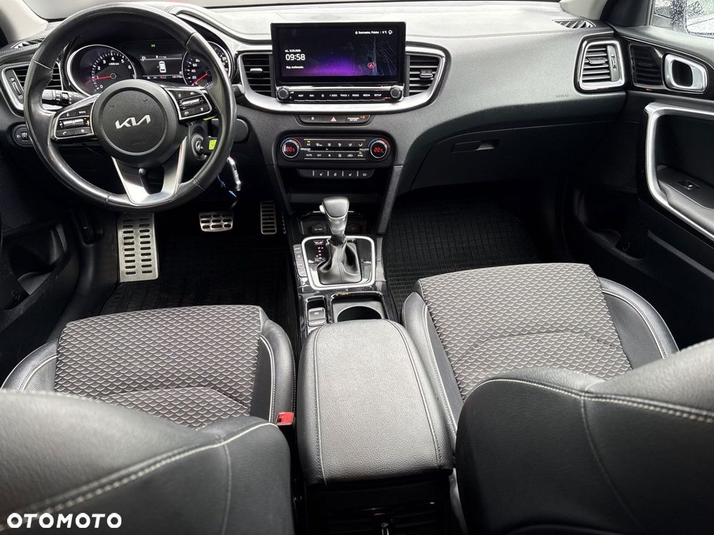 Kia Ceed - 19