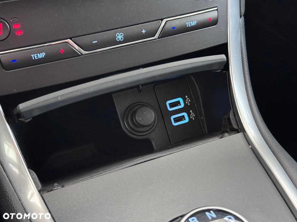 Ford S-Max 2.0 EcoBlue Titanium - 27