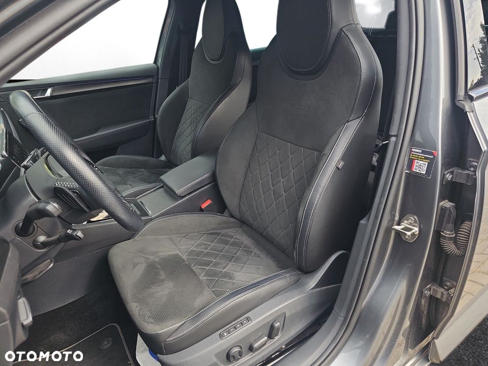 Skoda Superb 2.0 TSI Sportline DSG - 25
