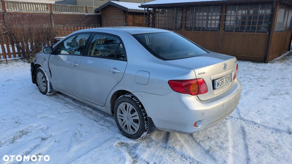 Toyota Corolla 1.4 D-4D Luna - 11