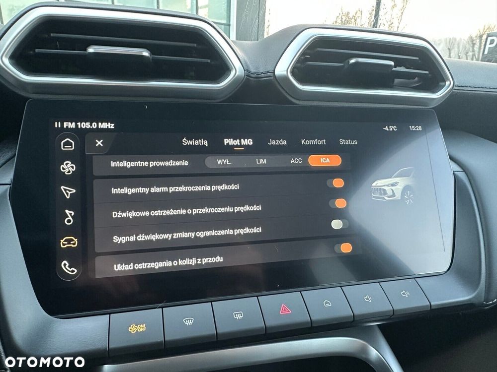 MG ZS Hybrid+ - 19