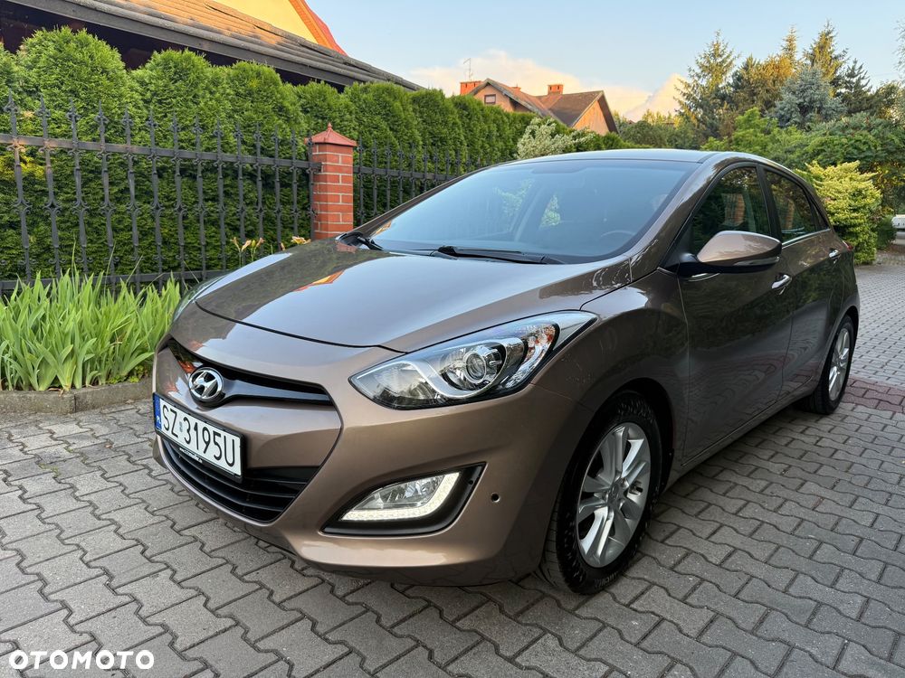 Hyundai i30 1.6 Fifa World Cup Edition - 9