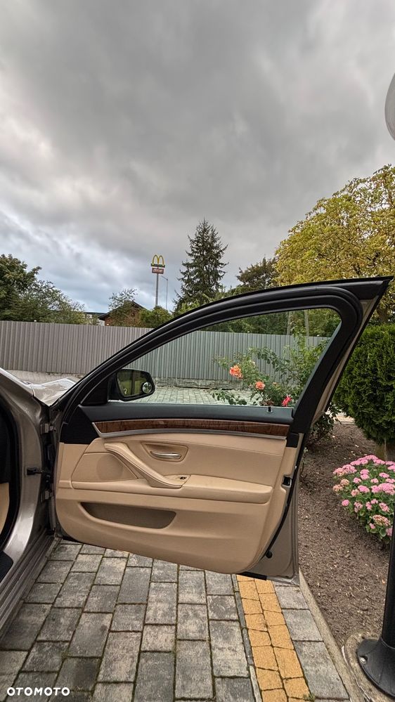 BMW Seria 5 - 30