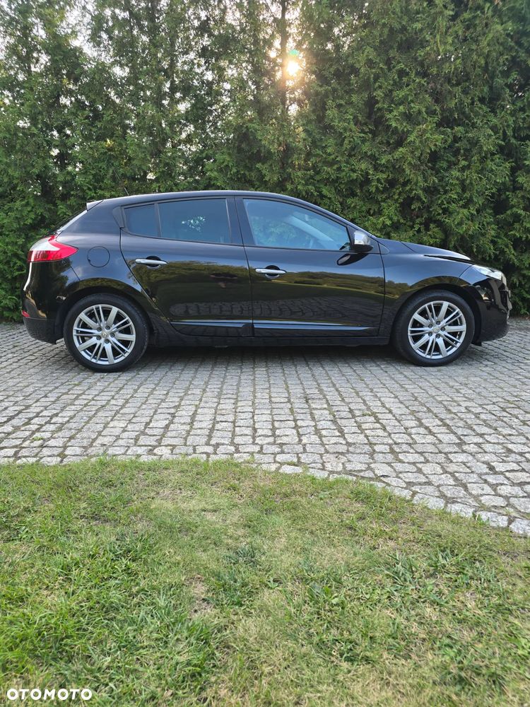 Renault Megane 1.6 16V 110 LIMITED - 4