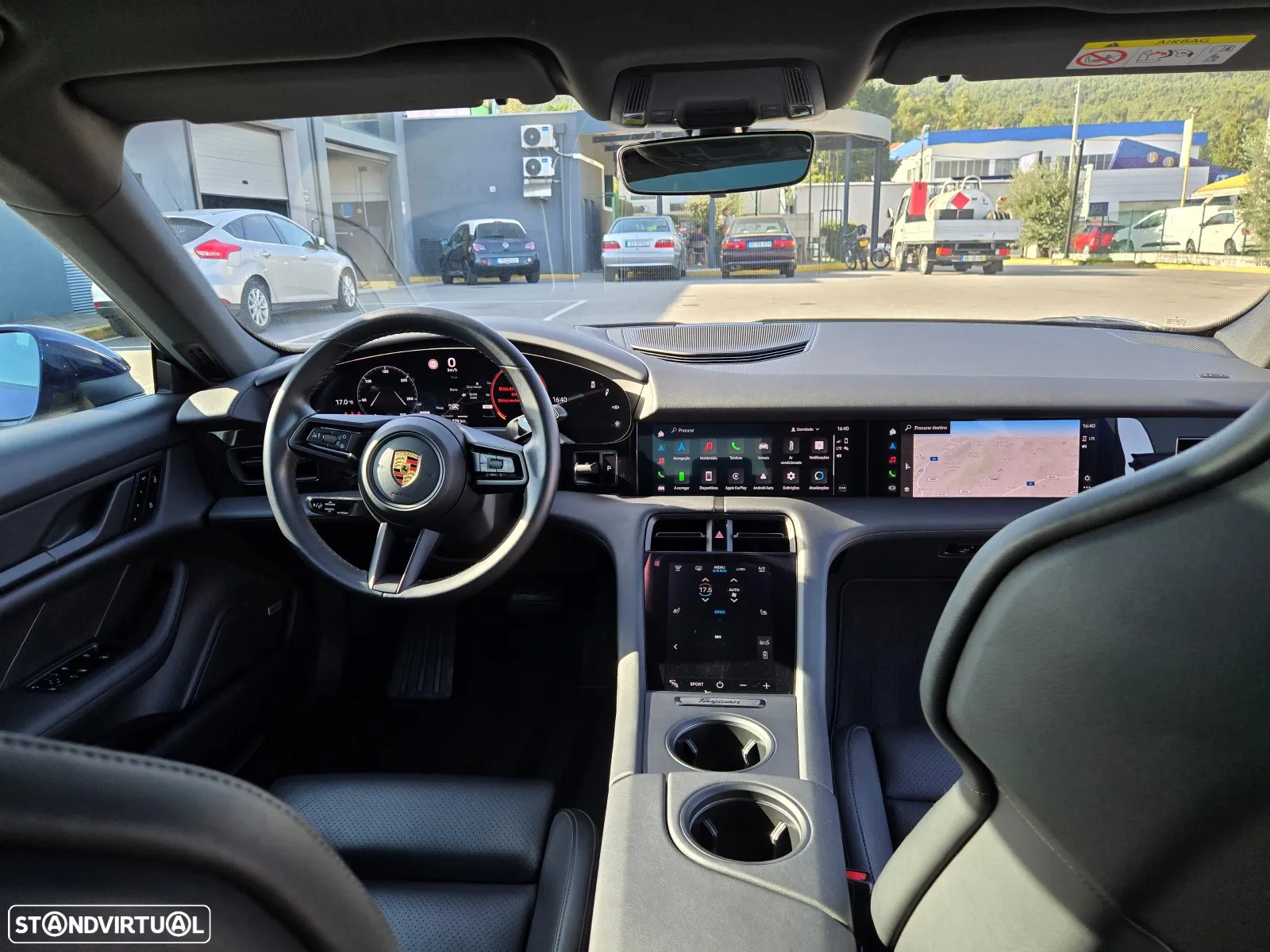 Porsche Taycan 4S - 53