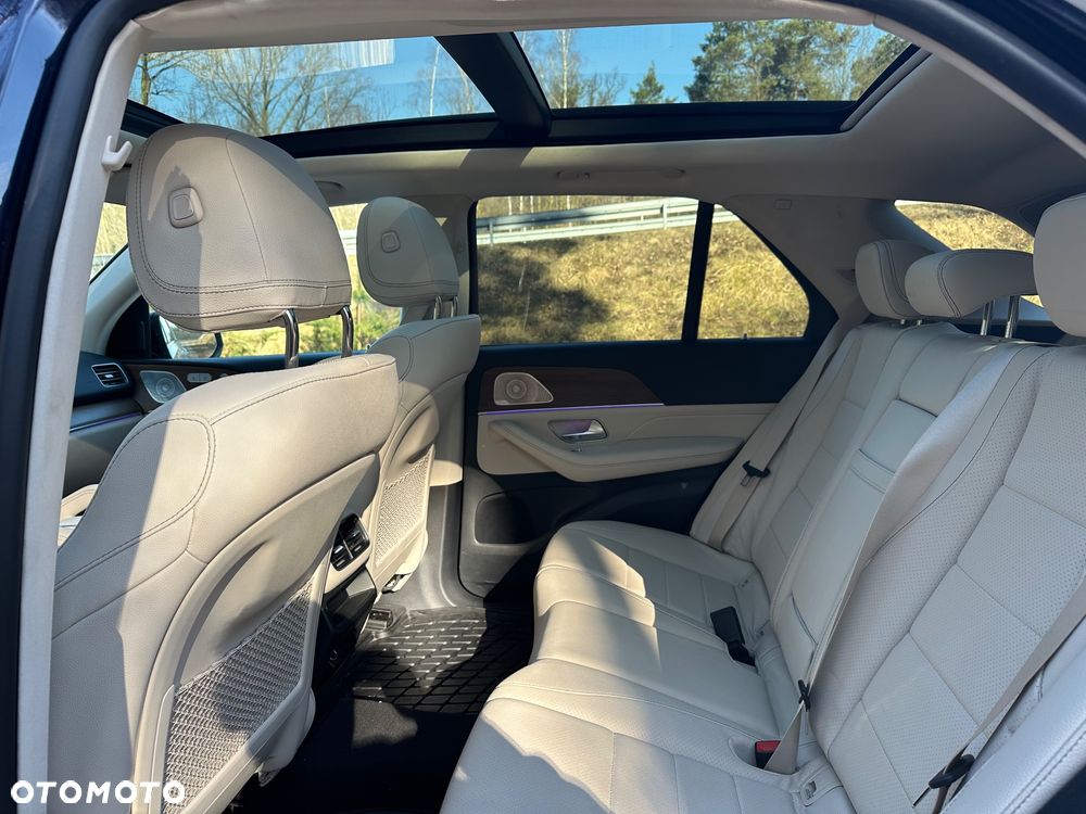 Mercedes-Benz GLE - 17