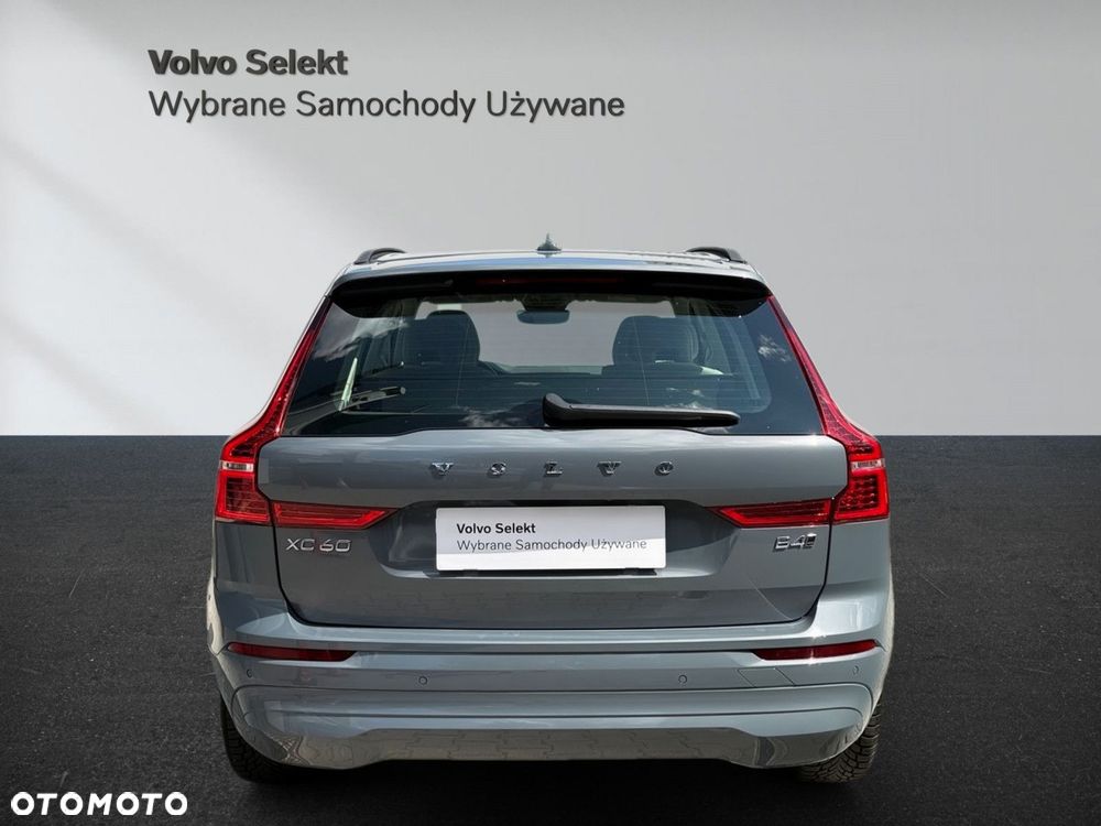Volvo XC 60 - 8