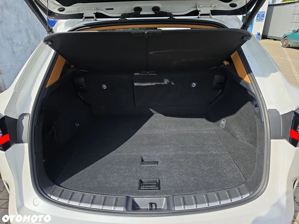 Lexus NX 350h Prestige AWD - 29