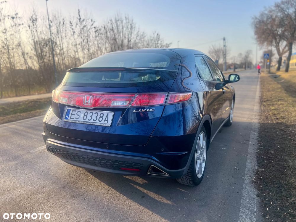 Honda Civic 1.8 Comfort - 4