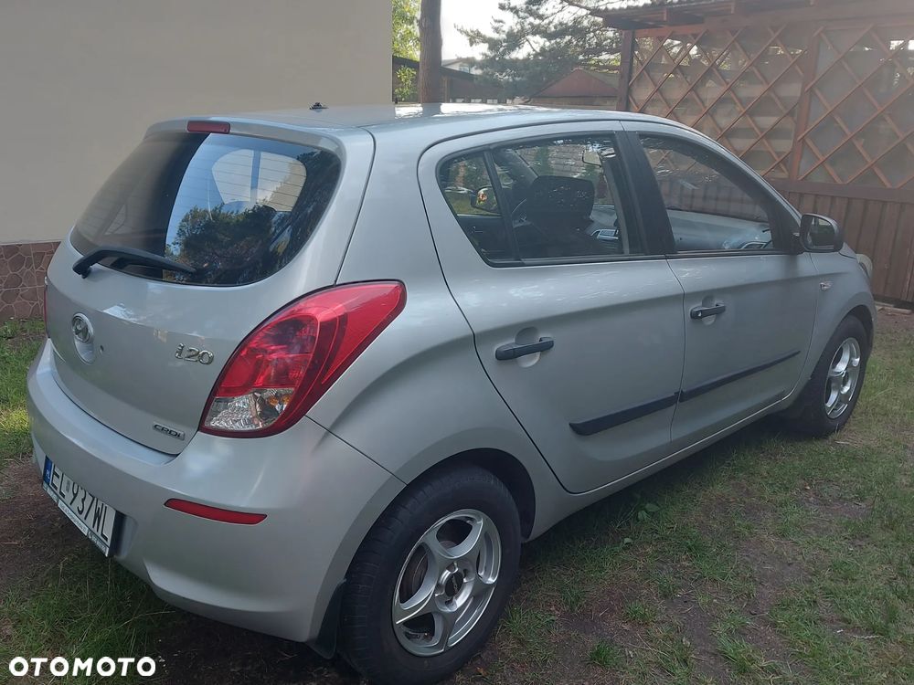 Hyundai i20 1.1 CRDi Classic + - 2