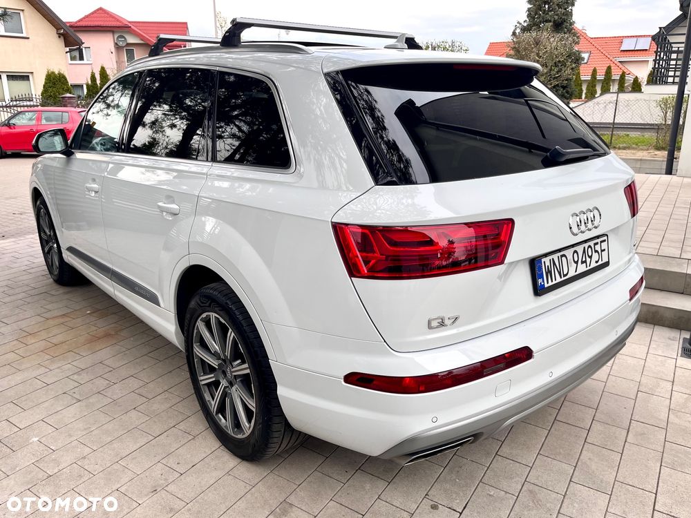 Audi Q7 - 4