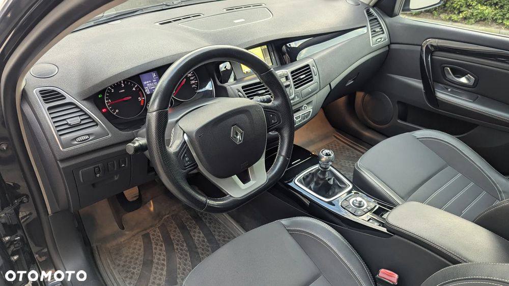Renault Laguna 2.0 dCi Bose Edition - 13
