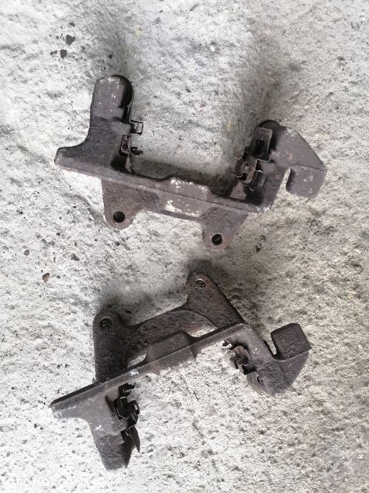 Jarzmo Zacisku Hamulca Hamulcowe Tył Tylne Lewe Audi A6 C6 302mm - 3