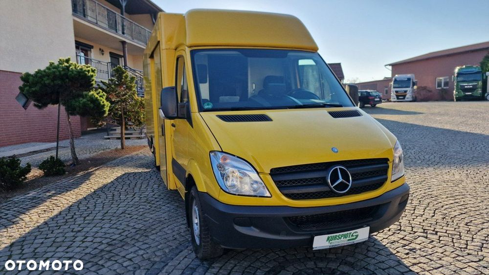 Mercedes-Benz Sprinter - 6