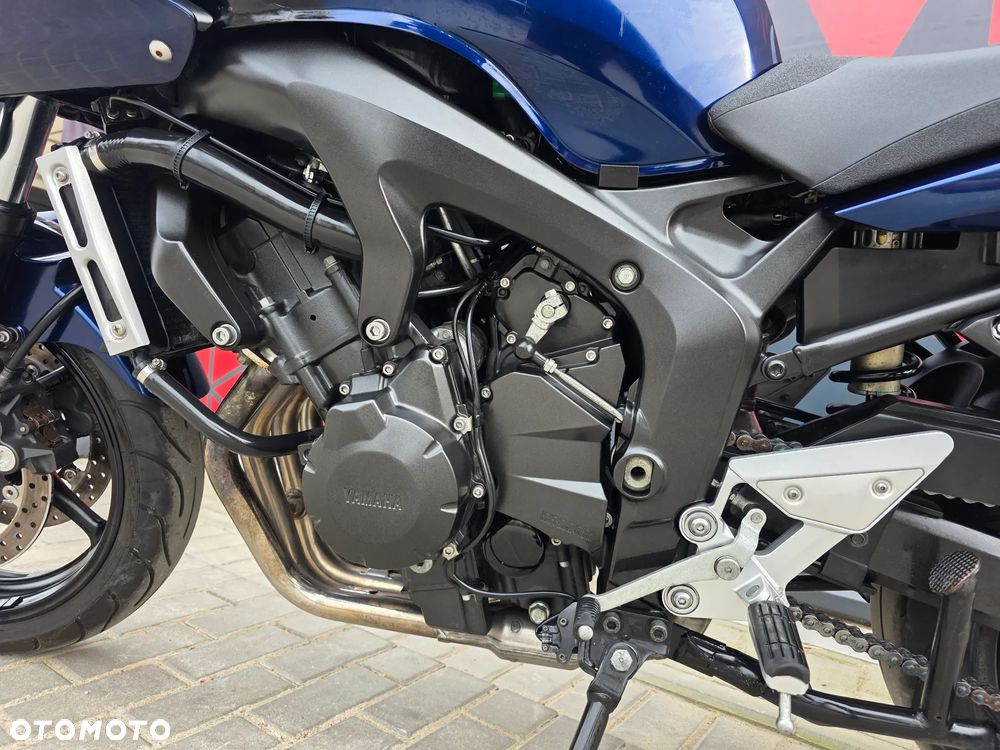 Yamaha FZ6 - 23