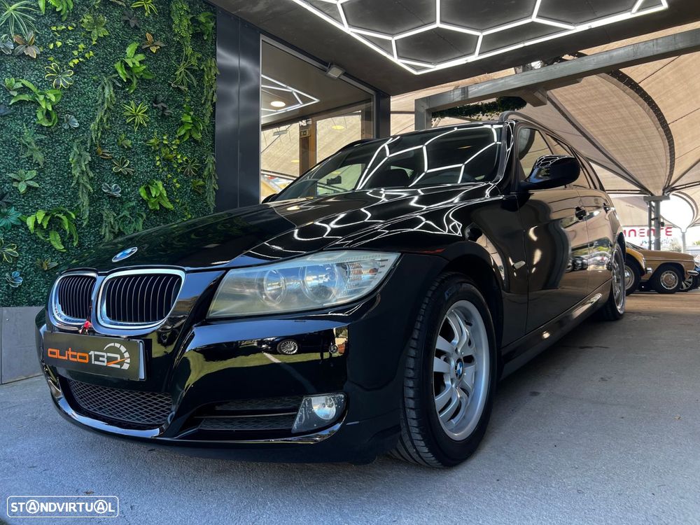 BMW 318 d Navigation - 3