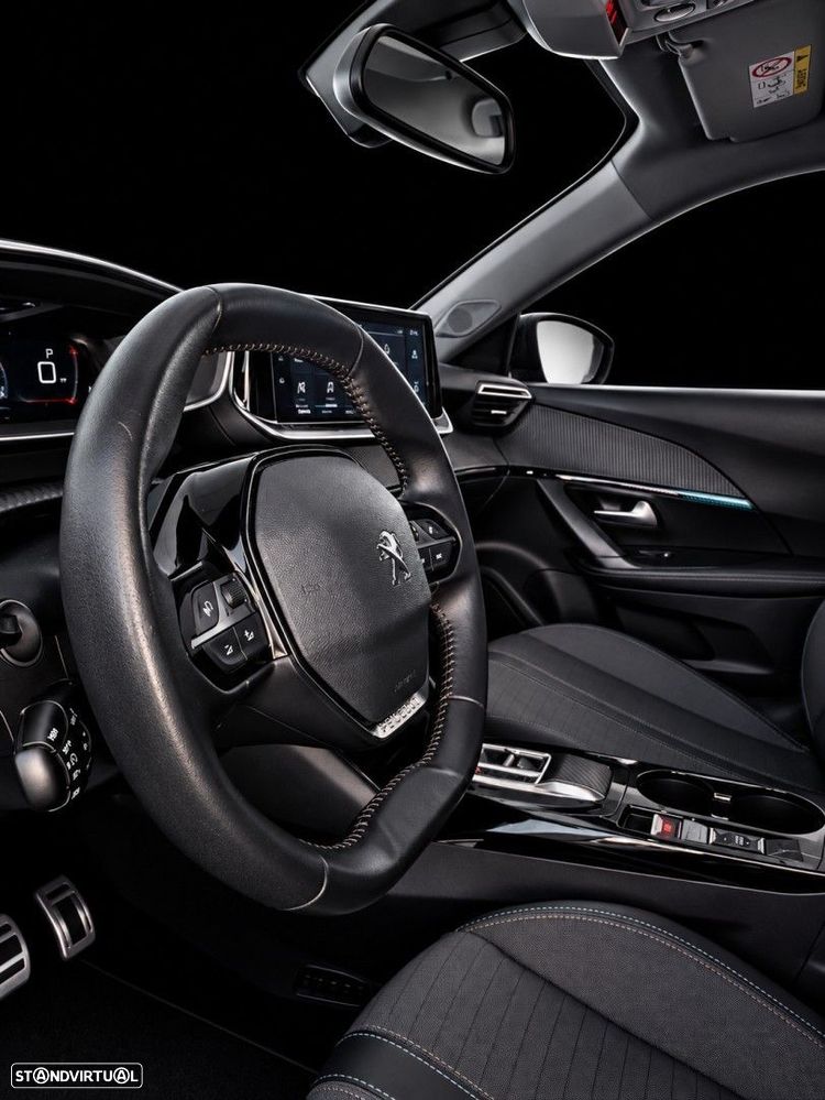 Peugeot e-2008 50 kWh Allure Pack - 14