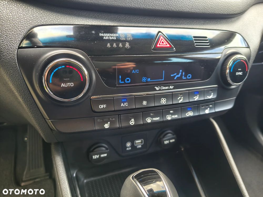 Hyundai Tucson 1.7 CRDI BlueDrive Premium 2WD DCT - 31