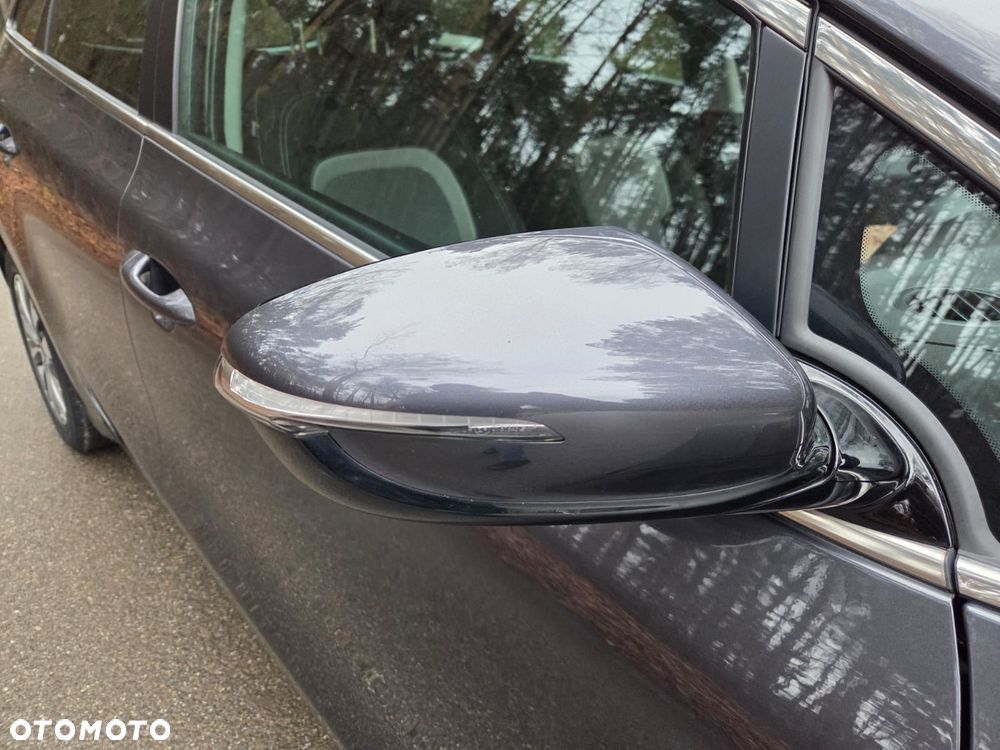 Kia Ceed 1.6 GDI Platinum Edition - 23