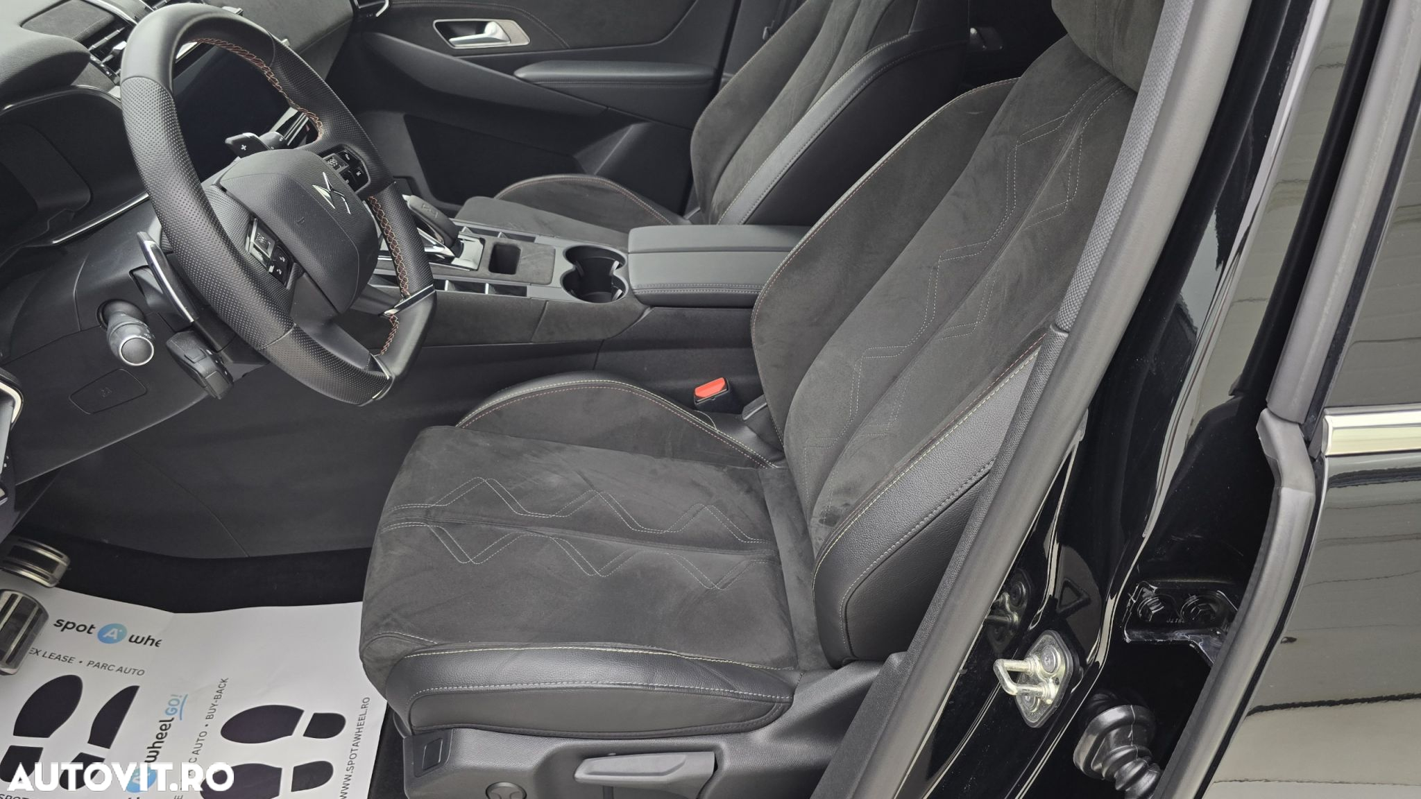 DS Automobiles DS 7 Crossback - 12