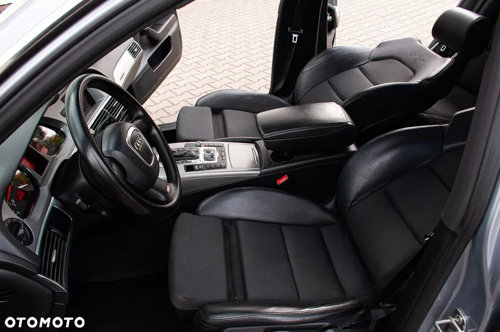 Audi A6 3.2 FSI Quattro Tiptronic - 36