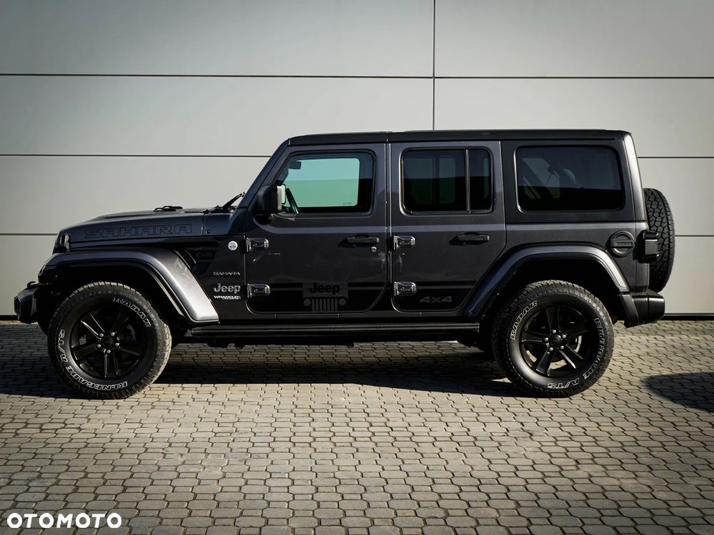 Jeep Wrangler - 5