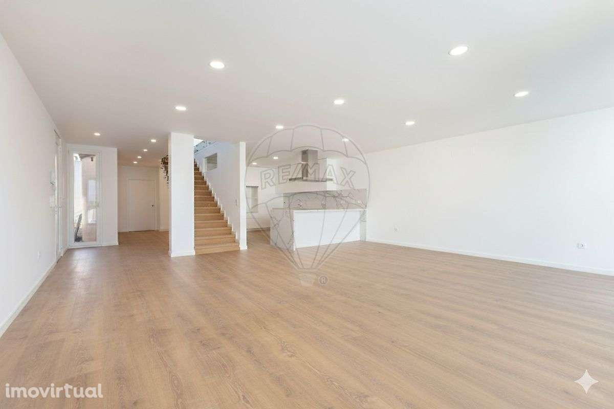 Moradia T4 para venda - Grande imagem: 3/28