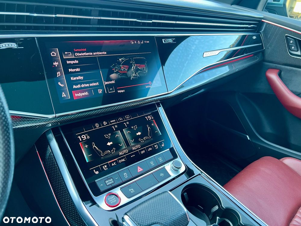 Audi SQ8 - 27